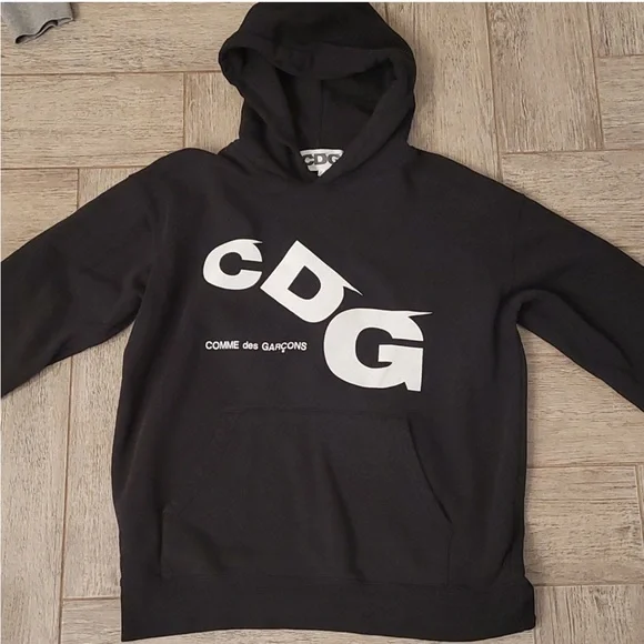 Cdg pullover hoodie hot sale